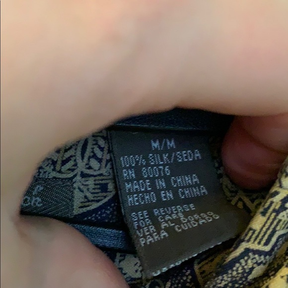 100% silk button up - Picture 3 of 3